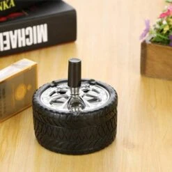OUSUDELA Cendrier Cendrier En Acier Inoxydable Cendrier Rotatif Métallique Avec Couvercle Coupe Vent Cendrier Moderne Forme De Pneus De Camion Design Pour La Maison Balcon Extérieur Bar Bureau 1 Pcs 11 OUSUDELA Cendrier Cendrier En Acier Inoxydable Cendrier Rotatif Métallique Avec Couvercle Coupe Vent Cendrier Moderne Forme De Pneus De Camion Design Pour La Maison Balcon Extérieur Bar Bureau 1 Pcs -Poubelle Boutique 59170868 5