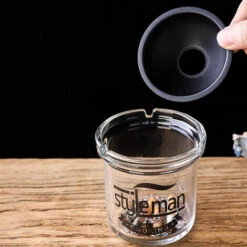 JUNJUN-Cendrier En Verre Créatif Amovible En Forme D'entonnoir En Acier Inoxydable, De Style Nordique, Empêchant Efficacement Les Cendres Et Le Vol De Fumée. Il Convient à L'intérieur, à L'extérieur, Au Bureau Et à D'autres Endroits. Briller En Noir -Poubelle Boutique 64190726 3